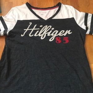 Vintage style Tommy Hilfiger shirt